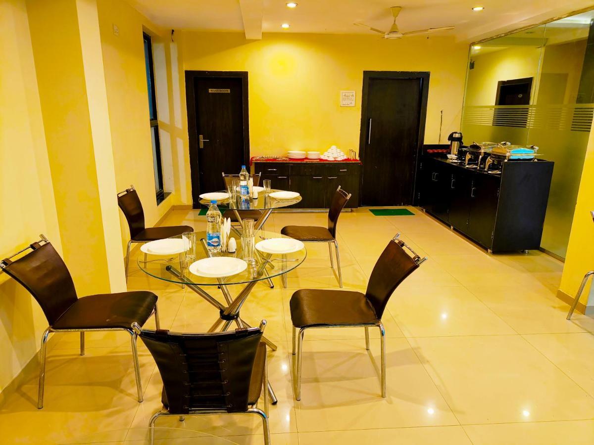 Sai Srushti By Neem Square Hotell Shirdi Exteriör bild